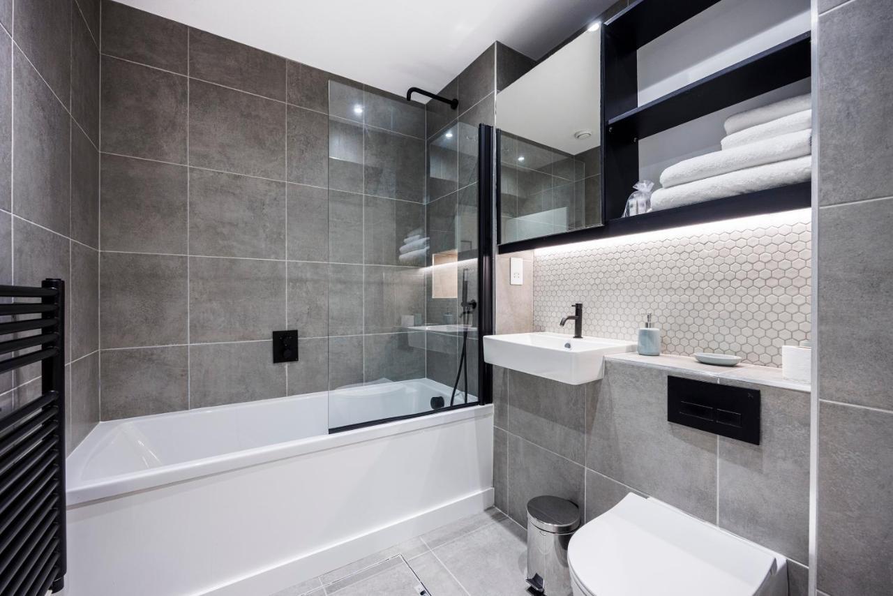 Luxury Spacious 2 Bed Apartment, London - Sk 외부 사진