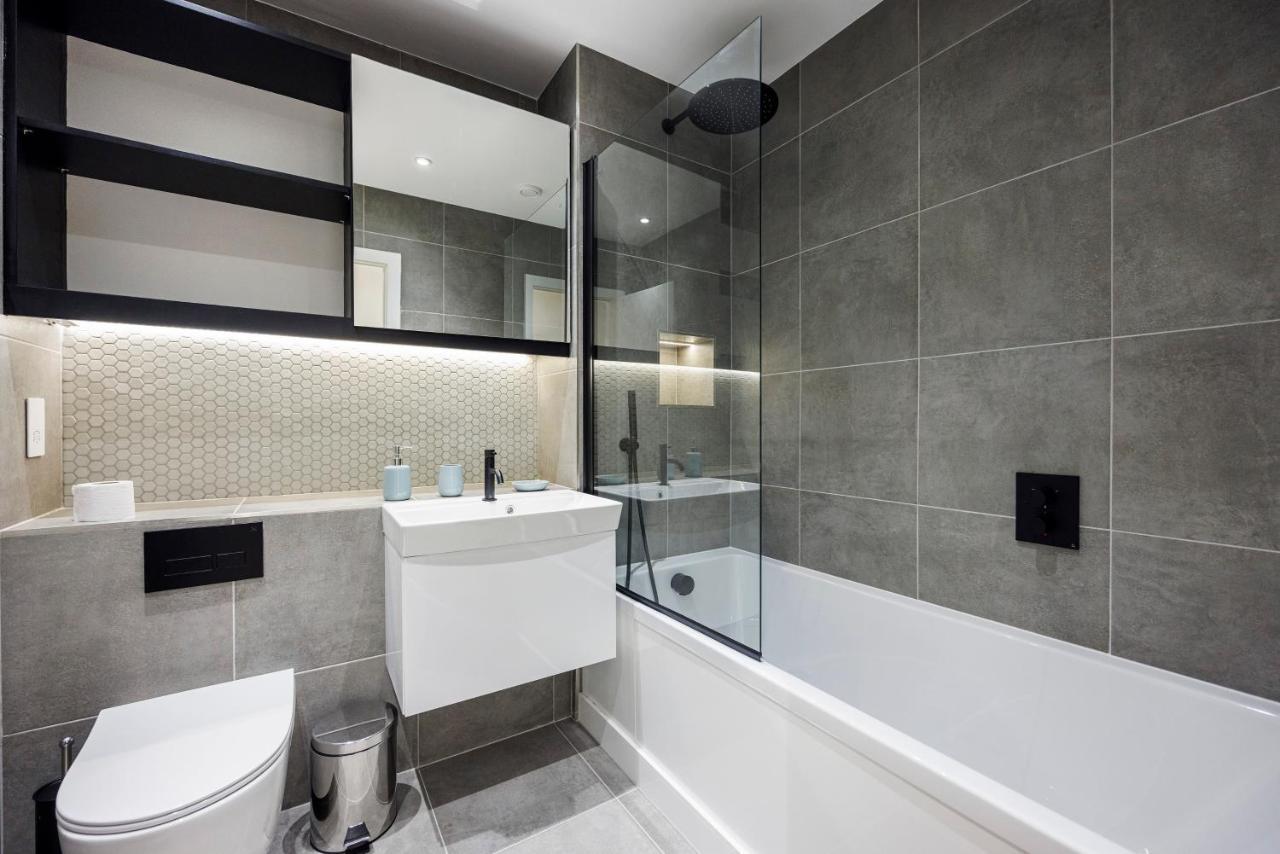 Luxury Spacious 2 Bed Apartment, London - Sk 외부 사진
