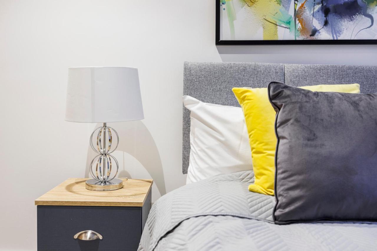 Luxury Spacious 2 Bed Apartment, London - Sk 외부 사진